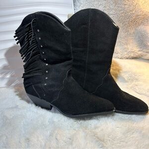 Original Arizona Jeans Co Black Fringed Suede Boots Size 7.5 Heel Hight 1.5”